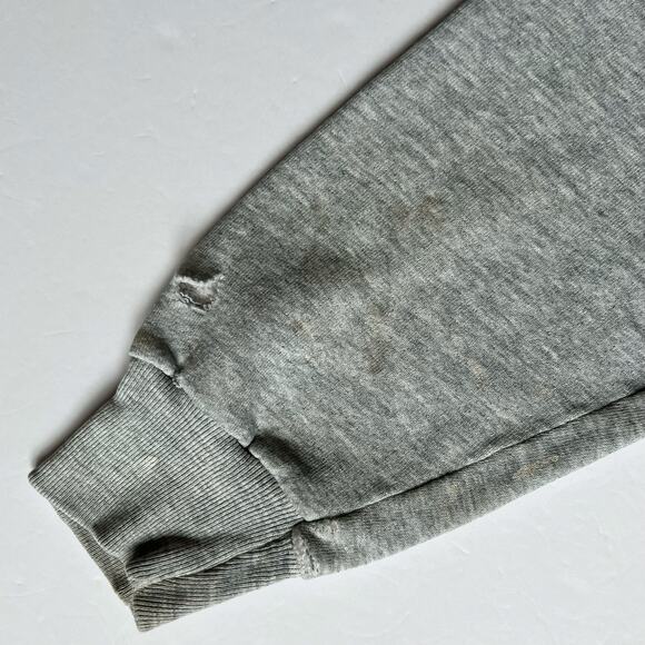 Vintage Distressed Gray Navistar Indianapolis Plant Raglan Crewneck Sweatshirt L - Picture 10 of 16